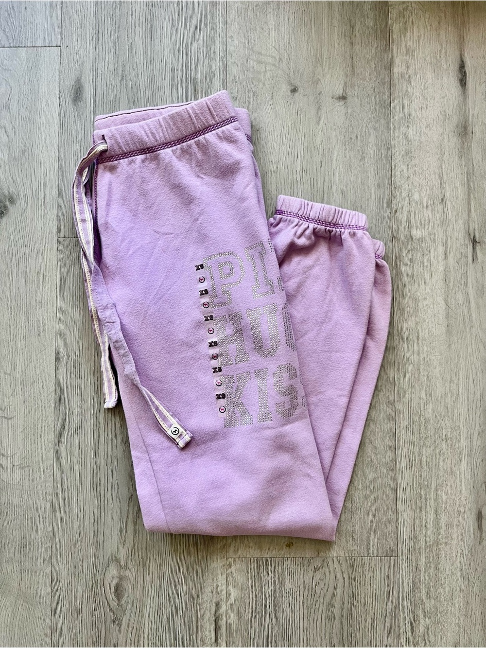 PINK Victoria's Secret Lavender  Sweatpants with Rhinestone Logo